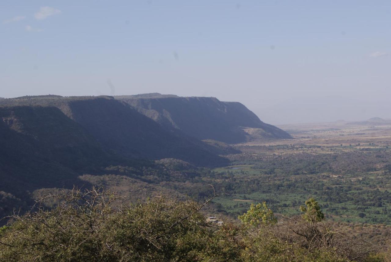 African Sunrise Lodge And Campsite Mto wa Mbu Dış mekan fotoğraf