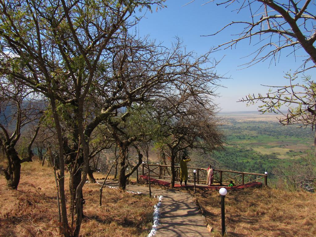 African Sunrise Lodge And Campsite Mto wa Mbu Dış mekan fotoğraf